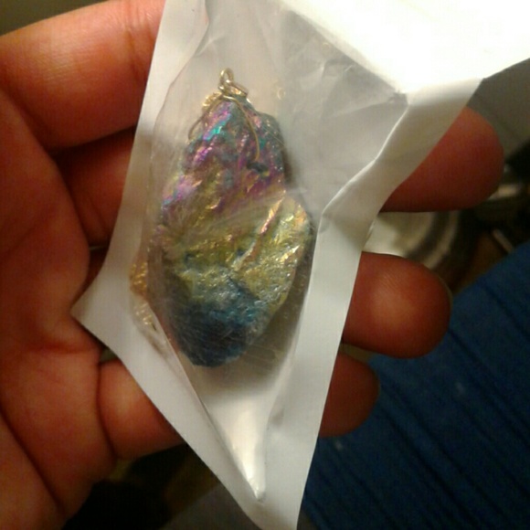 Rainbow Aura Quartz  Necklace - Picture 2 of 2